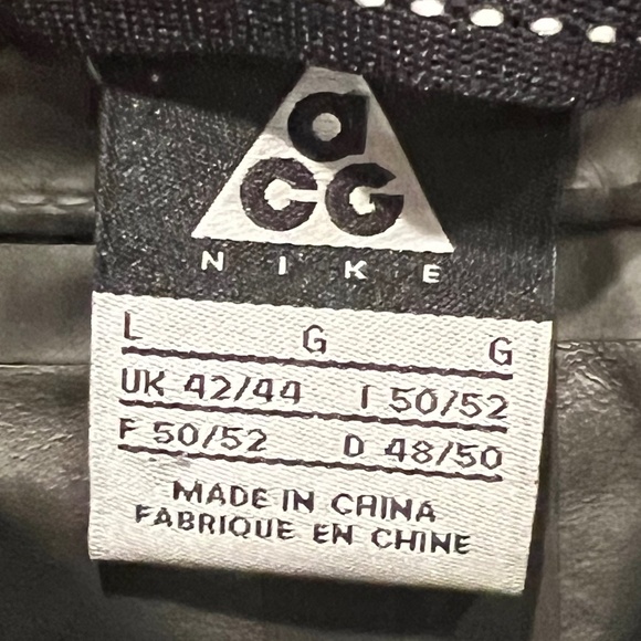 Nike ACG Gortex Full Zip Plaid Jacket. Like Brand New! - Picture 6 of 16